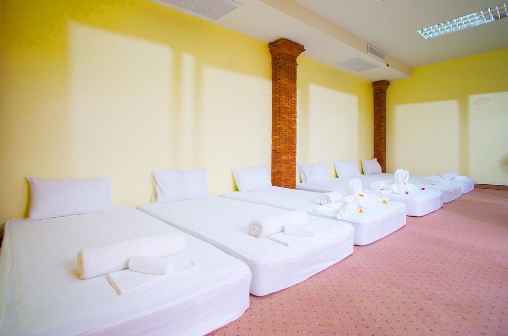 Boom Boom Beach Resort Laem Sing Chanthaburi Dış mekan fotoğraf